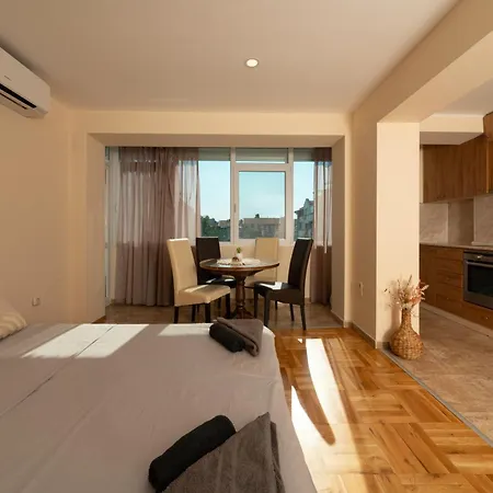 Апартамент Boris Garden Comfort *