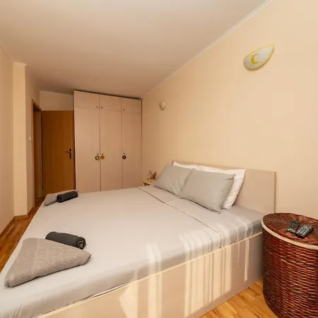 Apartment Boris Garden Comfort Burgas